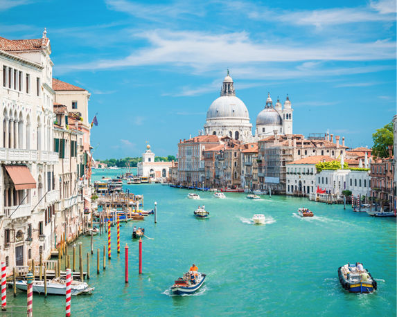 Ga mee op reis over de grachten van Venetië